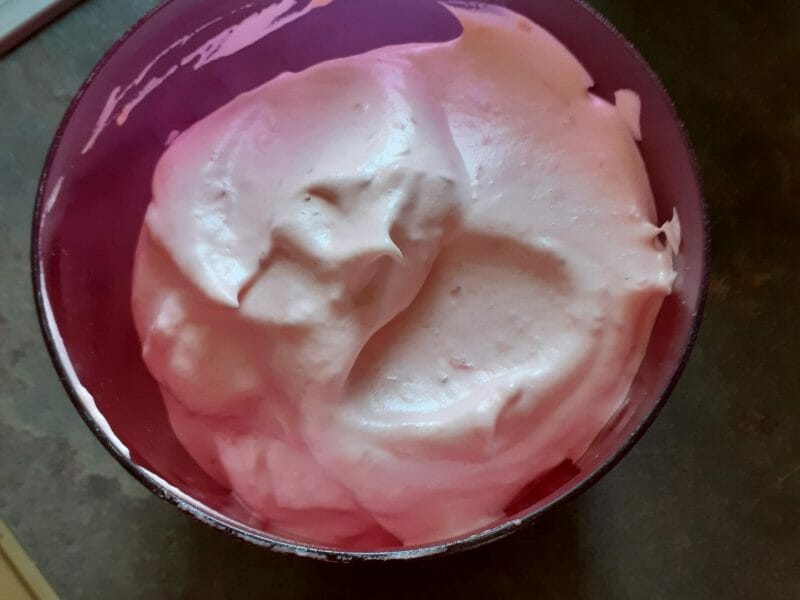 Cliquez pour zoomer ! Mousse de fraises Thermomix par Angelju