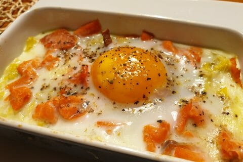 Cliquez pour zoomer ! Oeufs cocotte poireaux et saumon fumé au Thermomix