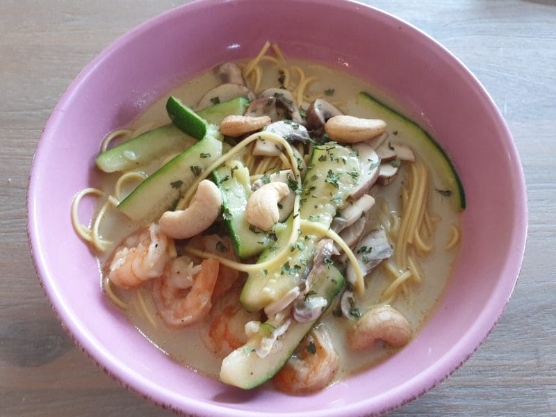 Cliquez pour zoomer ! Ramen thaï au poulet Thermomix par Laeti_Titia