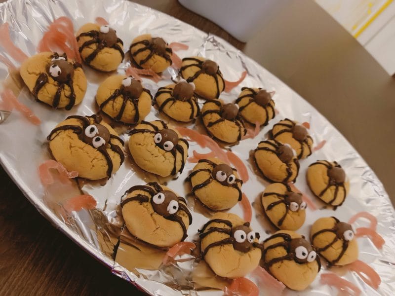 Cliquez pour zoomer ! Spider cookies – cookies araignées Thermomix par saaritaz