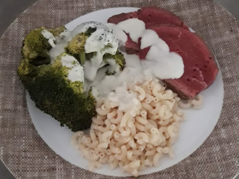 Cliquez pour zoomer ! Brocolis sauce roquefort Thermomix par Amelie988