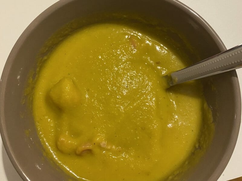 Cliquez pour zoomer ! Soupe de pois cassés Thermomix par lisavdu