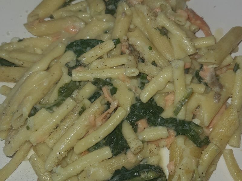 Cliquez pour zoomer ! One pot pasta – épinards et saumon fumé Thermomix par flopaojuju