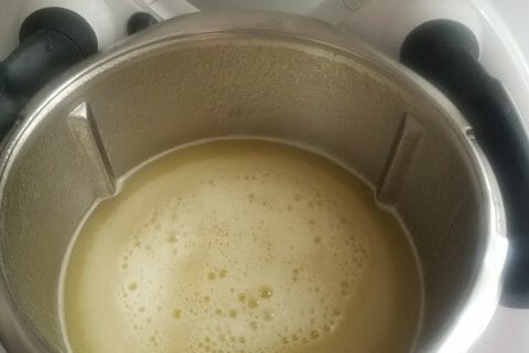 Cliquez pour zoomer ! Jus de pommes Thermomix par Amina Essaadany