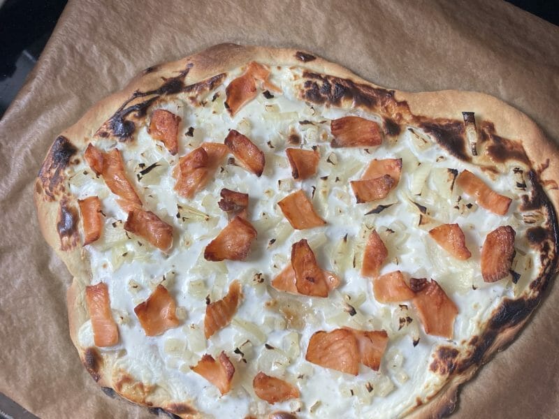 Cliquez pour zoomer ! Tarte flambée rapide au saumon fumé Thermomix par valentine_85