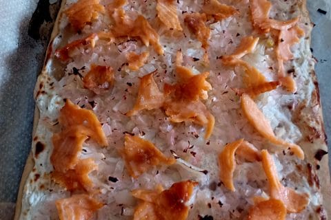 Cliquez pour zoomer ! Tarte flambée rapide au saumon fumé Thermomix par fanfan0309