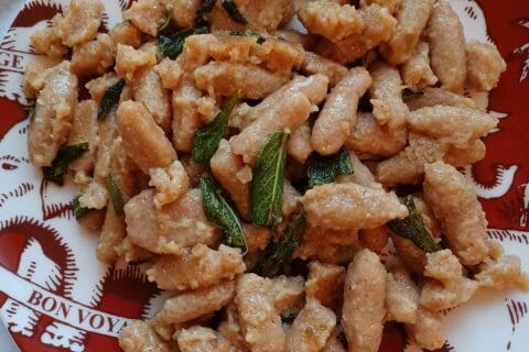 Cliquez pour zoomer ! Capunsei au beurre de sauge – Gnocchi de pain Thermomix par fanfan0309