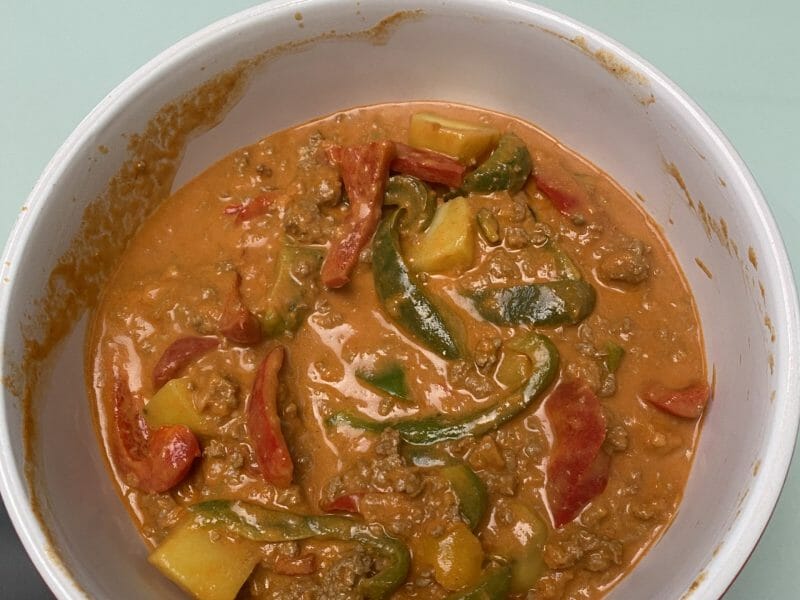 Cliquez pour zoomer ! Boeuf aux poivrons et pommes de terre Thermomix par laurenedupas