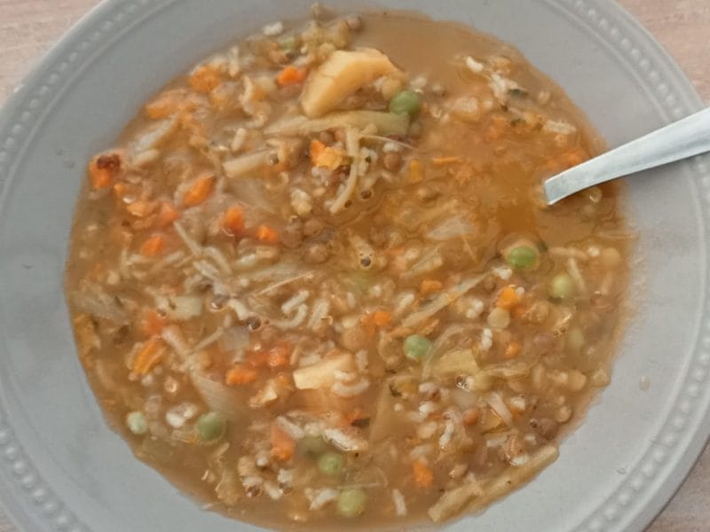 Cliquez pour zoomer ! Soupe de légumes aux lentilles et au riz Thermomix par lefrapper