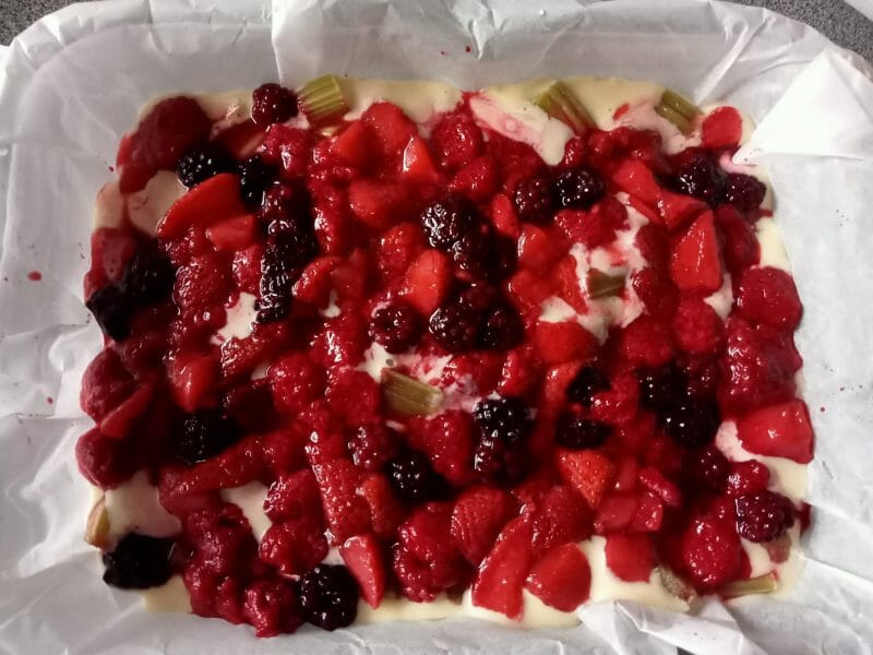 Cliquez pour zoomer ! Bublanina aux fruits rouges Thermomix par lefrapper