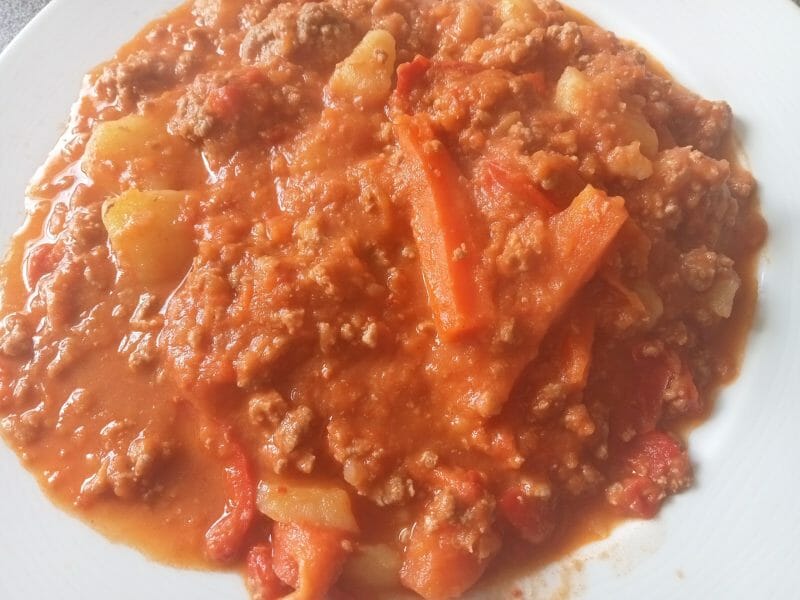 Cliquez pour zoomer ! Boeuf aux poivrons et pommes de terre Thermomix par lefrapper