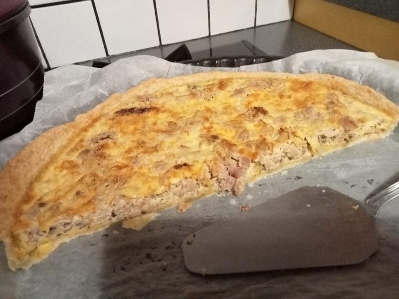 Cliquez pour zoomer ! Quiche au thon et aux noisettes Thermomix par lefrapper