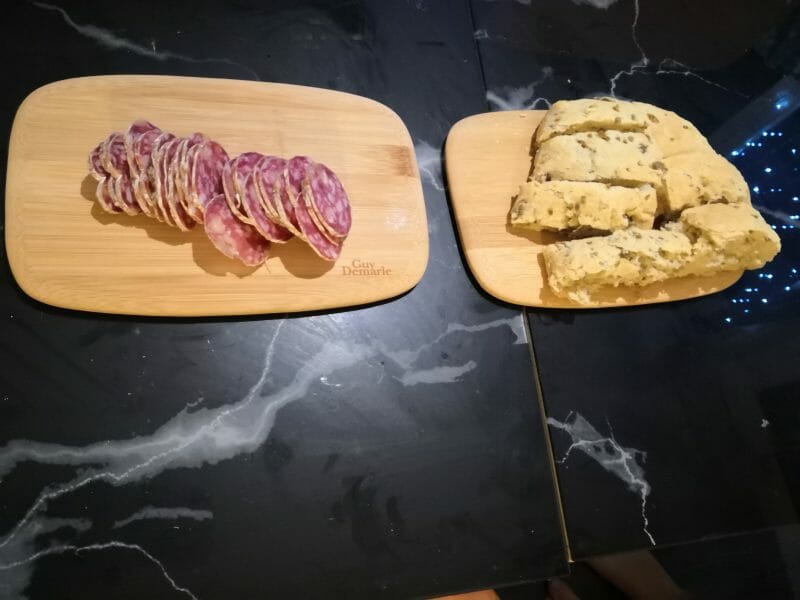 Cliquez pour zoomer ! Pain aux olives Thermomix par Lu&go