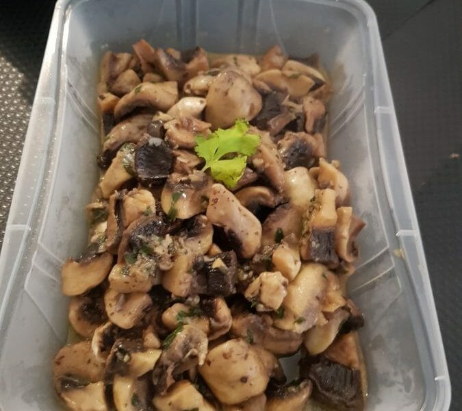 Cliquez pour zoomer ! Champignons à l’ail Thermomix par courantdair