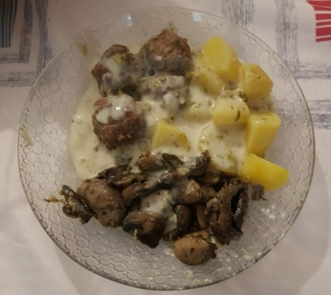 Cliquez pour zoomer ! Boulettes de viande sauce aux câpres Thermomix par courantdair