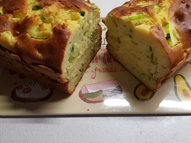 Cliquez pour zoomer ! Cake courgettes et cheddar Thermomix par courantdair