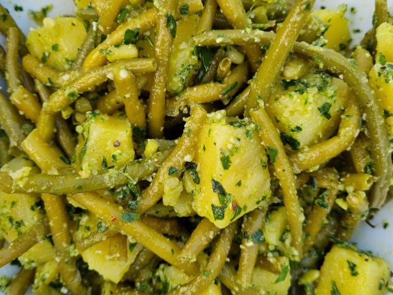 Cliquez pour zoomer ! Pommes de terre et haricots verts à l’ail et au persil Thermomix par eloeis