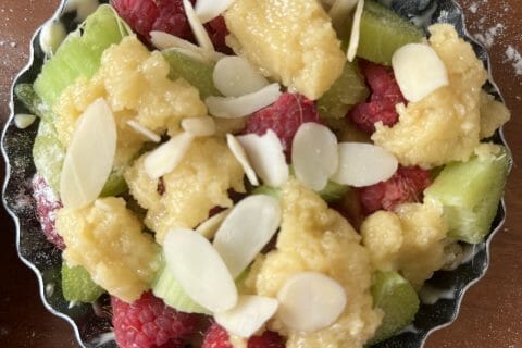 Cliquez pour zoomer ! Cookie-crumble rhubarbe framboises Thermomix par patie_2002