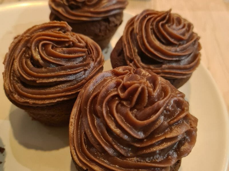 Cliquez pour zoomer ! Cupcakes fantômes Thermomix par elodie_1353