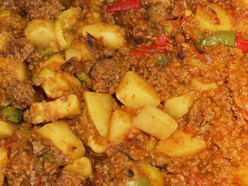 Cliquez pour zoomer ! Boeuf aux poivrons et pommes de terre Thermomix par Tess