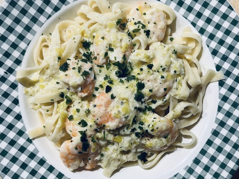 Cliquez pour zoomer ! Linguine aux poireaux et aux crevettes Thermomix par lunabellarossa