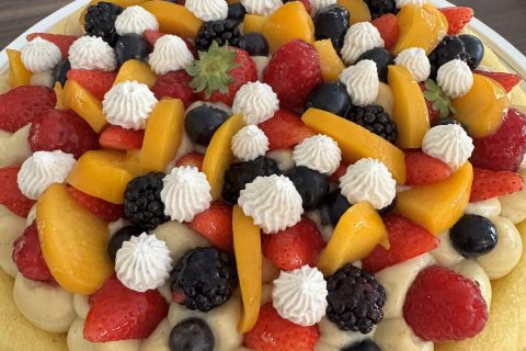 Cliquez pour zoomer ! Tarte renversée aux fruits rouges et citron vert Thermomix par lodiiee26