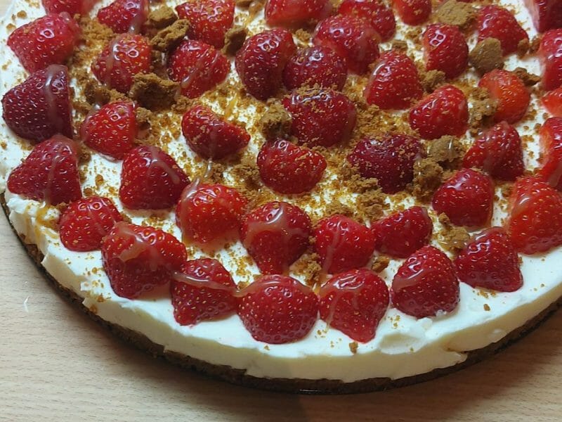 Cliquez pour zoomer ! Tarte aux fraises sans cuisson Thermomix par samiya0812