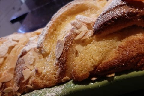 Cliquez pour zoomer ! Brioche à la crème d’amande au Thermomix
