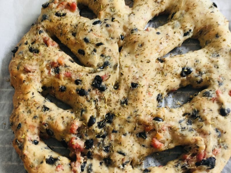 Cliquez pour zoomer ! Fougasse olives et lardons Thermomix par Stella