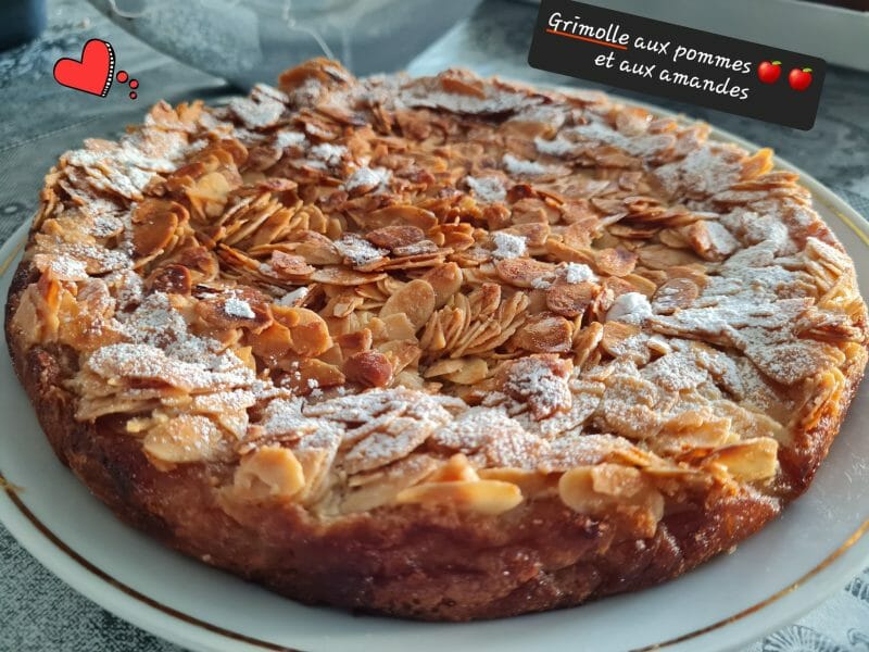 Cliquez pour zoomer ! Grimolle aux pommes et aux amandes Thermomix par zoupette66