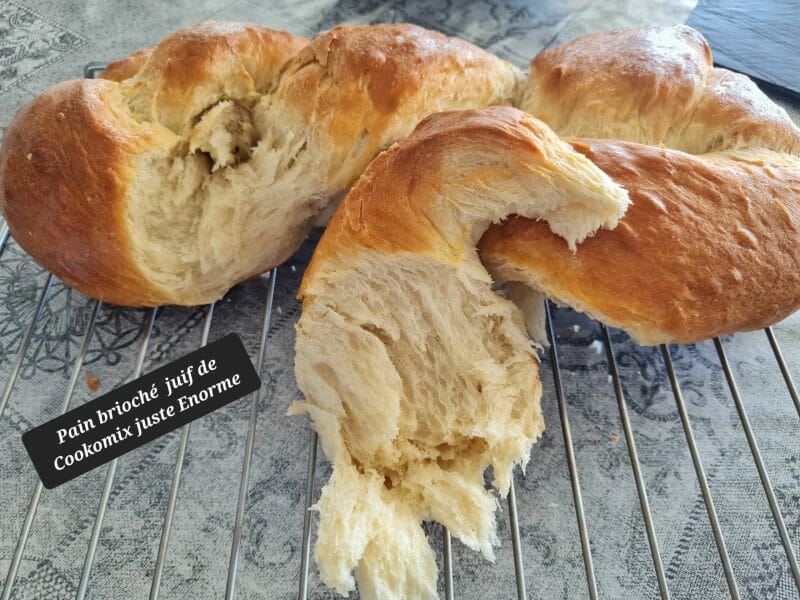 Cliquez pour zoomer ! Hallah – Pain brioché juif Thermomix par zoupette66