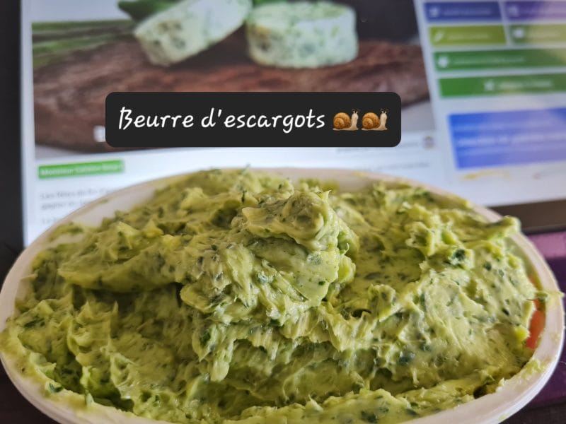 Cliquez pour zoomer ! Beurre maître d’hôtel – beurre d’escargots Thermomix par zoupette66
