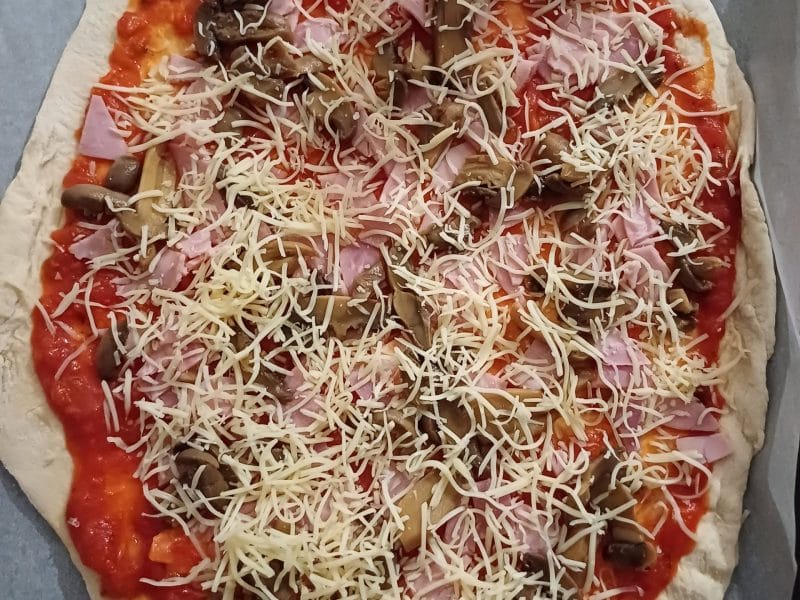 Cliquez pour zoomer ! Pizza Reine Thermomix par aurelei57