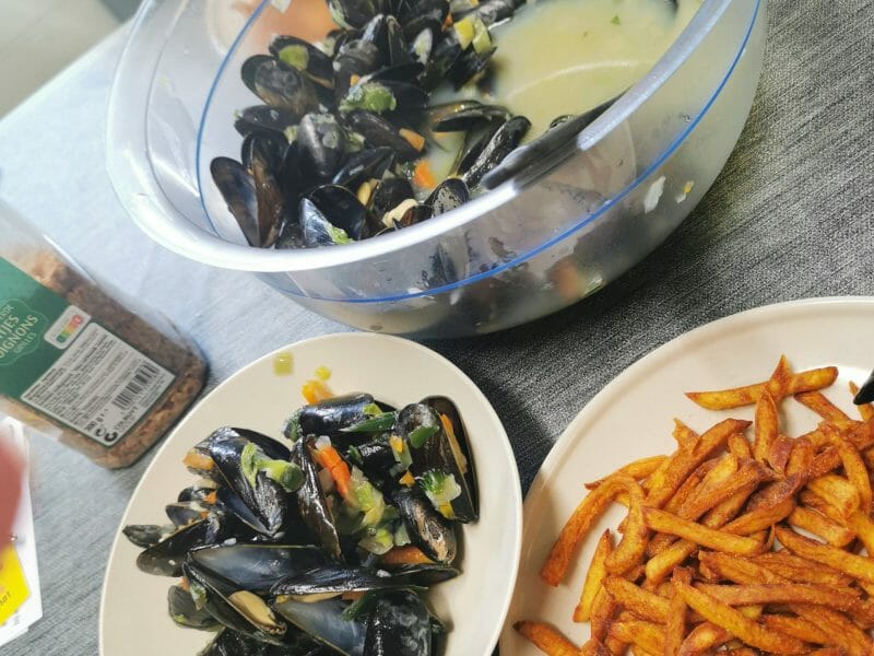 Cliquez pour zoomer ! Moules marinières Thermomix par angenys