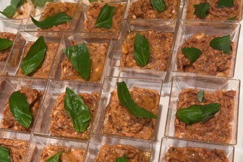 Cliquez pour zoomer ! Verrines mousse de jambon et pesto de tomates confites Thermomix par elise2712