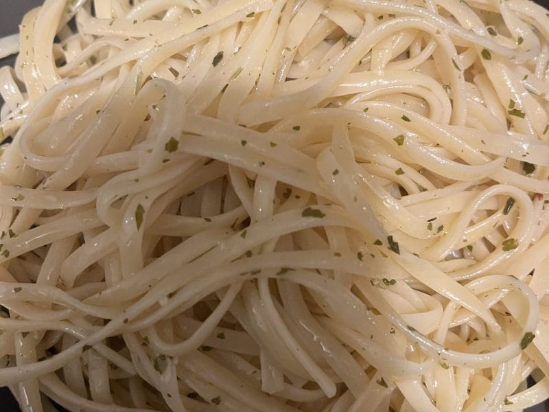 Cliquez pour zoomer ! Spaghetti à l’ail et à l’huile d’olive Thermomix par elise2712