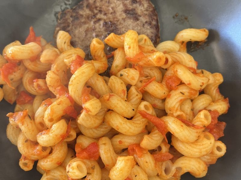 Cliquez pour zoomer ! Pâtes sauce aux poivrons grillés Thermomix par elise2712