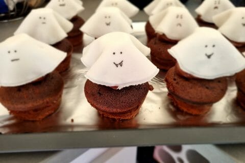 Cliquez pour zoomer ! Cupcakes fantômes Thermomix par jessaaa