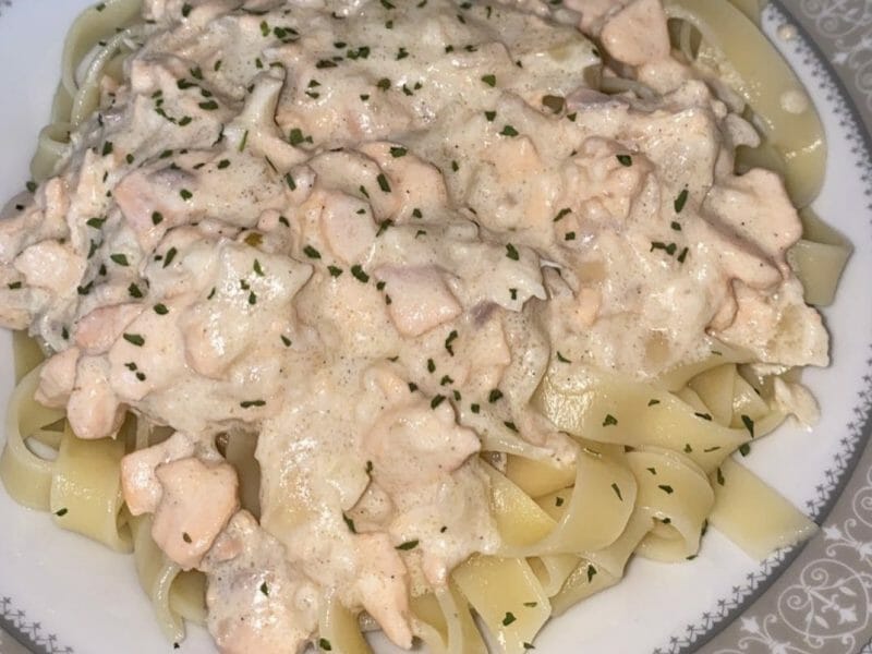 Cliquez pour zoomer ! Spaghettis au saumon fumé Thermomix par nawal_nass