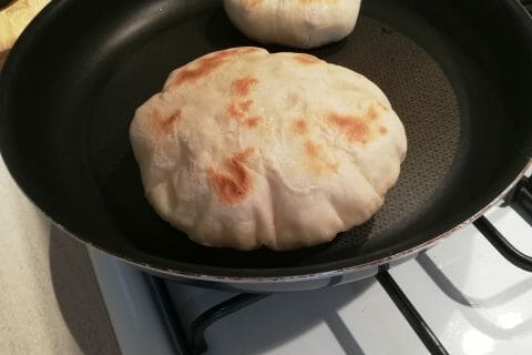 Cliquez pour zoomer ! Matlouh – Pain tajine Thermomix par ZazaJu