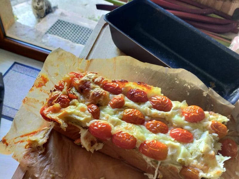 Cliquez pour zoomer ! Cake tomates mozzarella et lardons Thermomix par emmagine