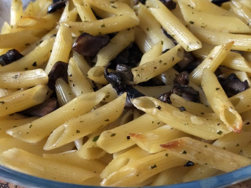 Cliquez pour zoomer ! Gratin de pennes aux champignons Thermomix par emmagine