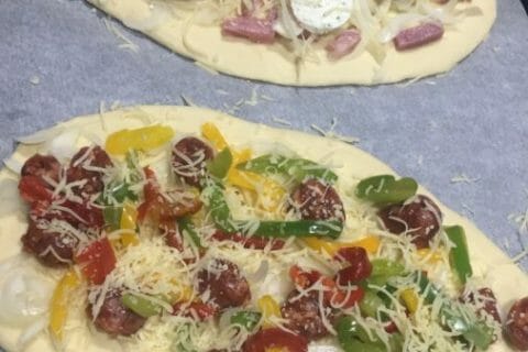 Cliquez pour zoomer ! Fougasse chèvre et lardons Thermomix par titi30340