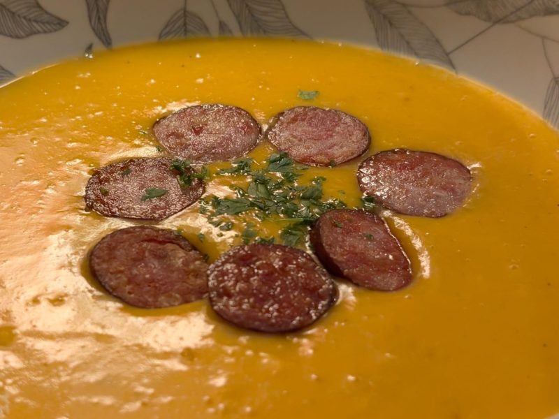 Cliquez pour zoomer ! Crème de butternut à la Morteau Thermomix par BobbieRookmoot