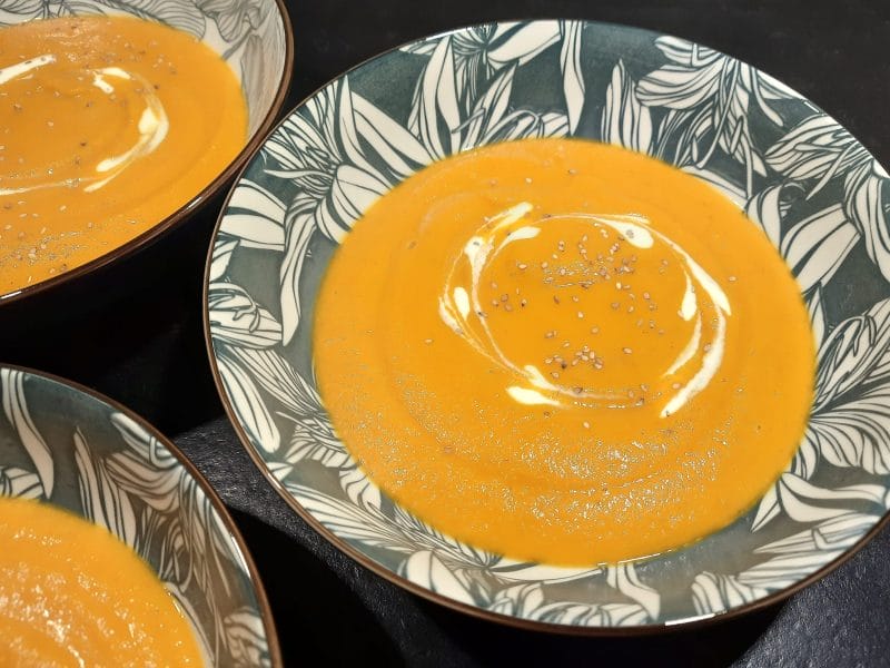 Cliquez pour zoomer ! Crème de potiron et carottes au lait de coco Thermomix par BobbieRookmoot