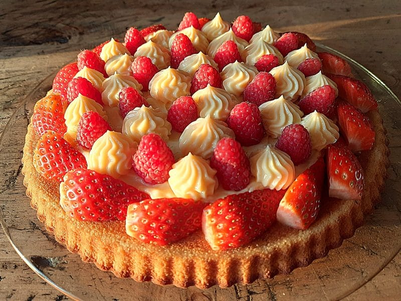 Cliquez pour zoomer ! Tarte renversée aux fruits rouges et citron vert Thermomix par BobbieRookmoot