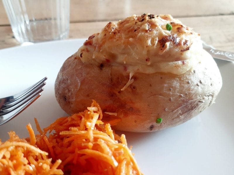 Cliquez pour zoomer ! Pommes de terre farcies à la purée d’endives et aux lardons Thermomix par BobbieRookmoot