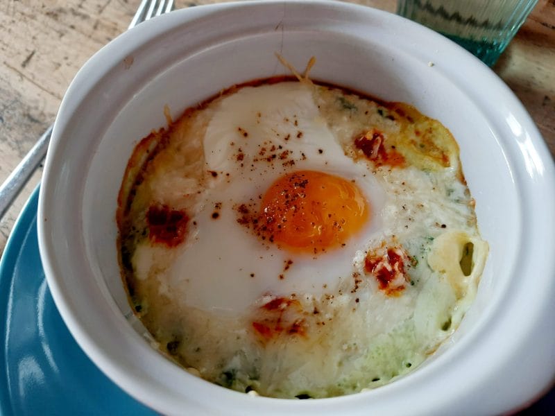 Cliquez pour zoomer ! Oeufs cocotte épinards et chorizo Thermomix par BobbieRookmoot