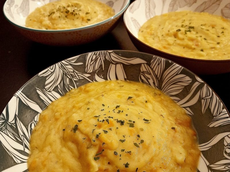 Cliquez pour zoomer ! Soupe rustique de pommes de terre Thermomix par BobbieRookmoot