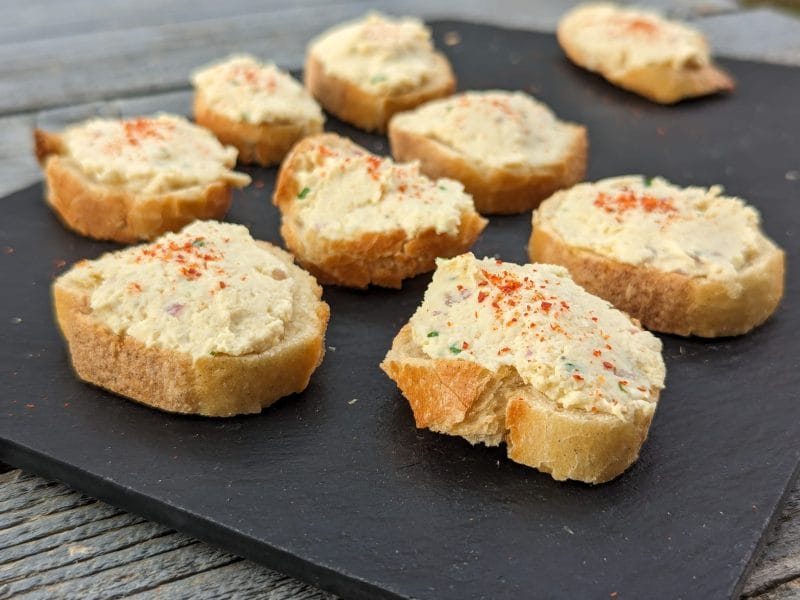 Cliquez pour zoomer ! Rillettes de poulet aux cornichons Thermomix par BobbieRookmoot